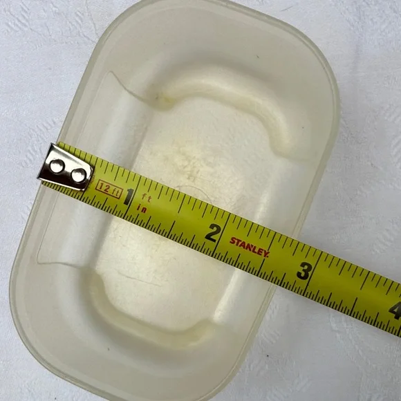 TUPPERWARE Food Storage Containers - Picture 10 of 10